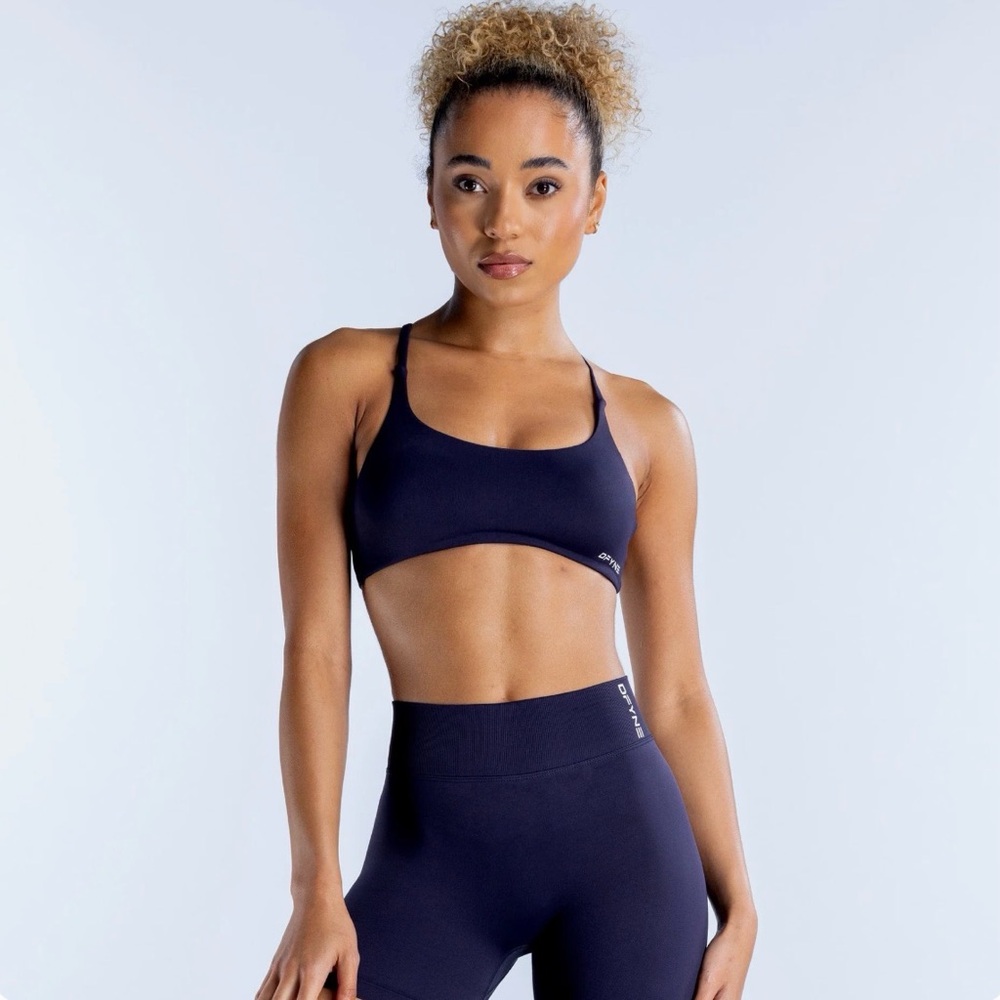 DFYNE Dynamic Twist Back Bra Navy